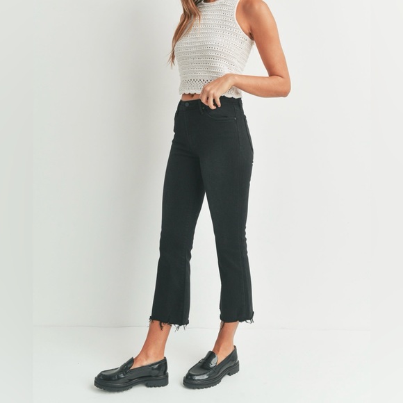🟠NWT JUST BLACK (JBD) High Rise Cropped Flare Jeans w/Distressed Hem in Black - Picture 4 of 13